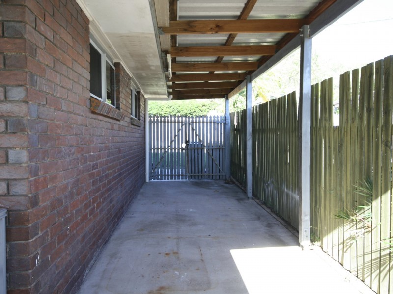 23 Watford Street, Telina QLD 4680