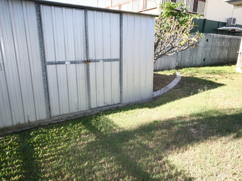 23 Watford Street, Telina QLD 4680