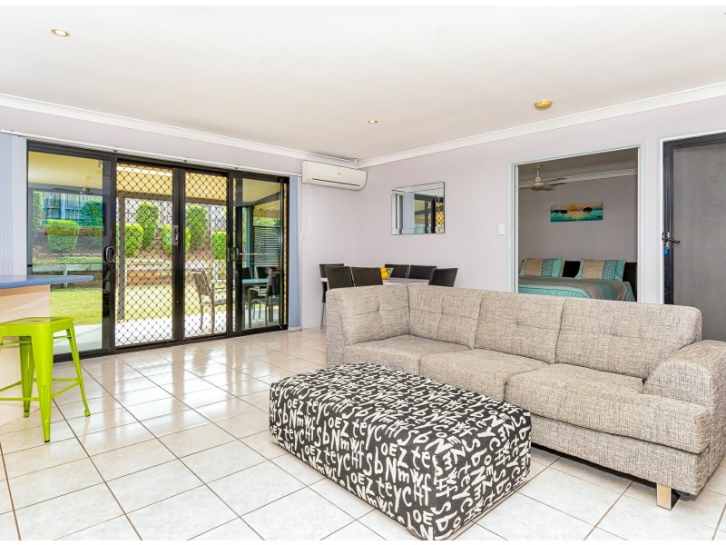 40 Emmadale Drive, New Auckland QLD 4680