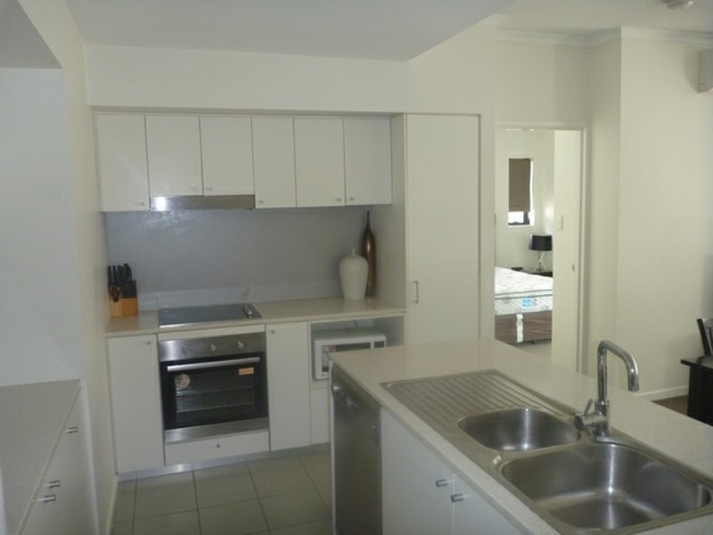 Unit 212/75 Central Lane, Gladstone QLD 4680