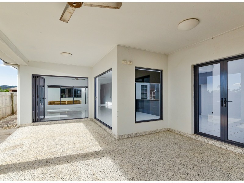 40 Koowin Drive, Kirkwood QLD 4680