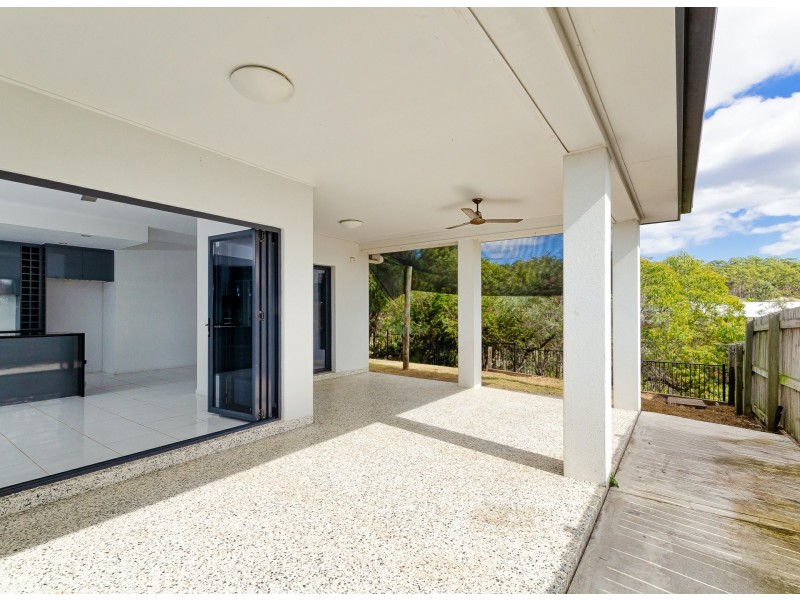 40 Koowin Drive, Kirkwood QLD 4680