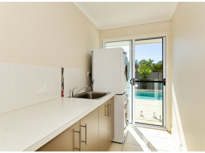39 Hennie Drive, Benaraby QLD 4680