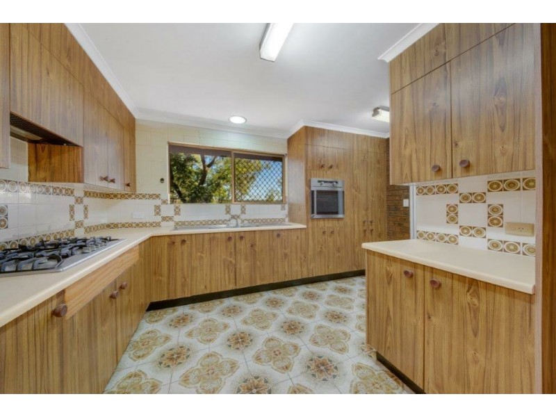 36 Haddock Drive, Burua QLD 4680