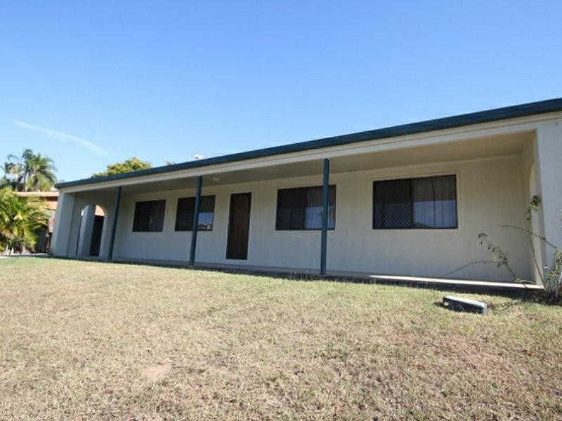 11 Aquarius Street, Clinton QLD 4680