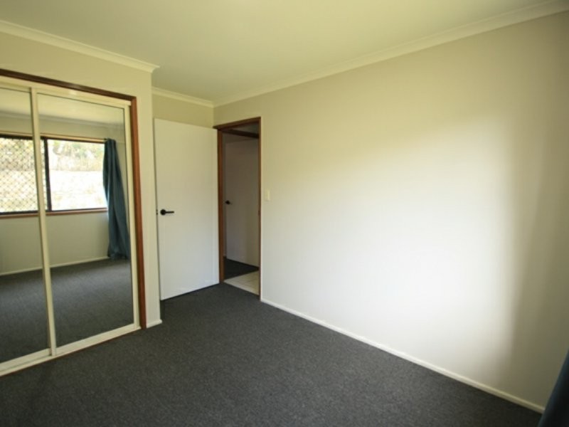 11 Aquarius Street, Clinton QLD 4680