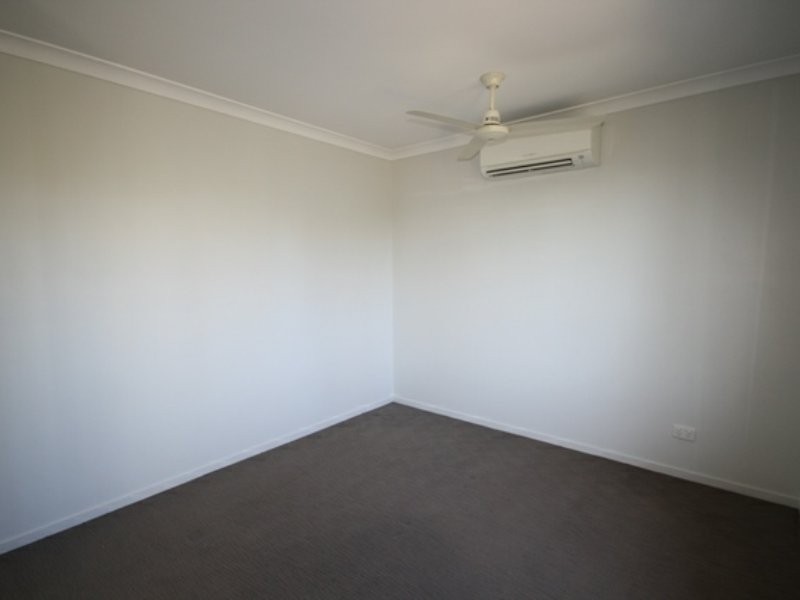 8 Cradle Drive, New Auckland QLD 4680