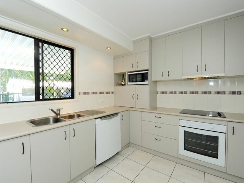 72 Lord Street, Gladstone QLD 4680
