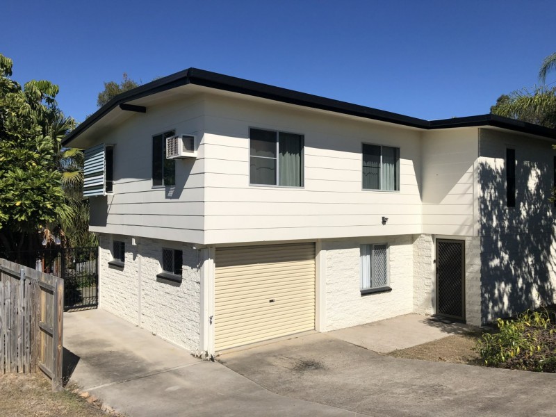 17 Cockatoo Drive, New Auckland QLD 4680