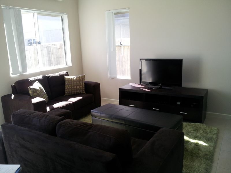 Unit 12/9 Cockatoo Drive, New Auckland QLD 4680