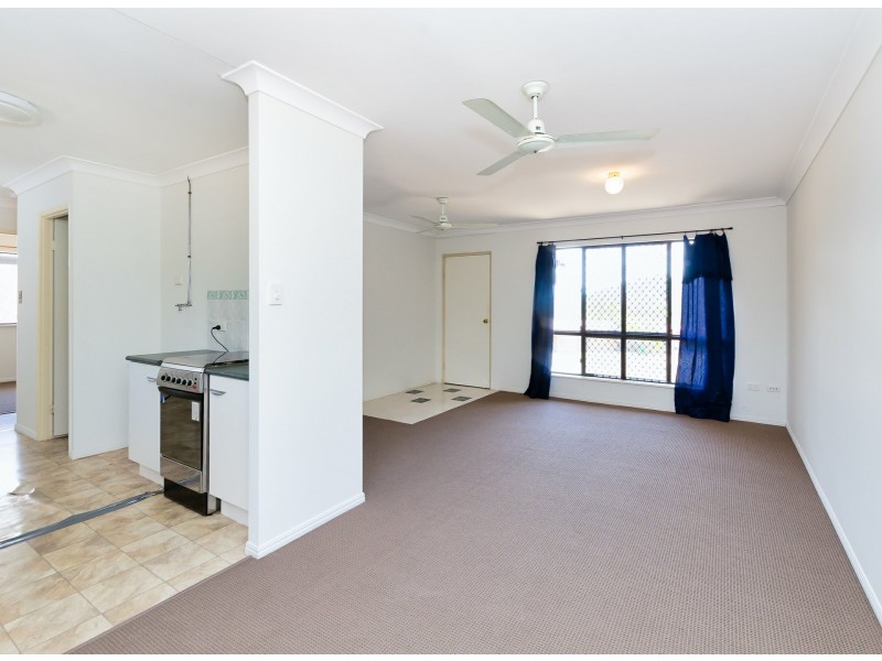 24 Ellington Street, New Auckland QLD 4680