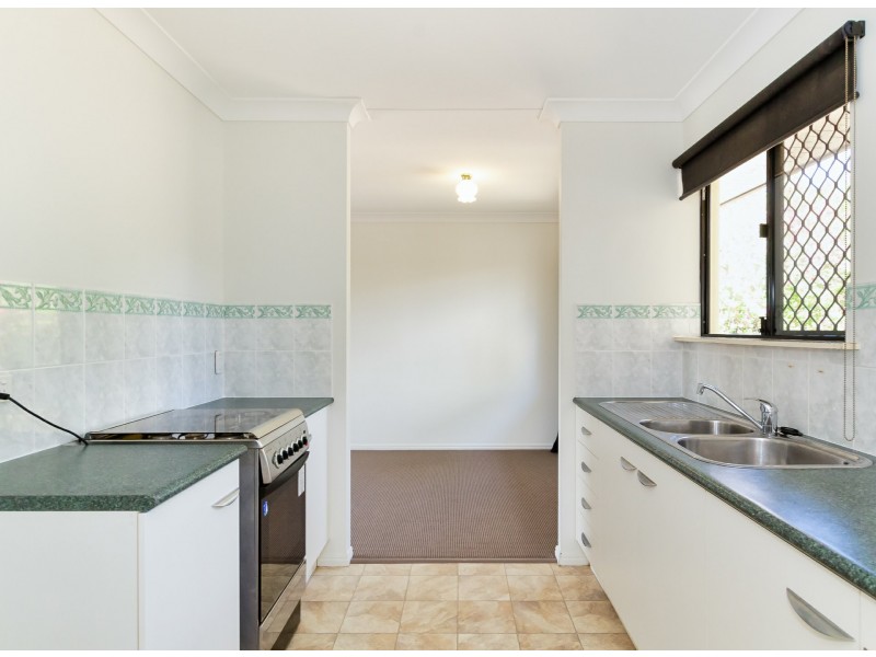 24 Ellington Street, New Auckland QLD 4680