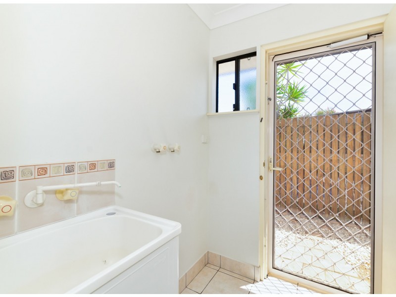 24 Ellington Street, New Auckland QLD 4680