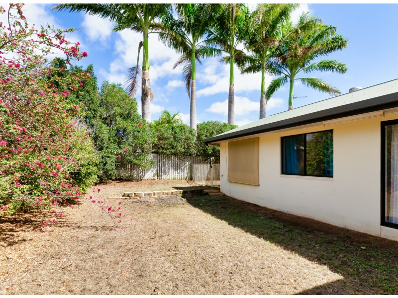 24 Ellington Street, New Auckland QLD 4680