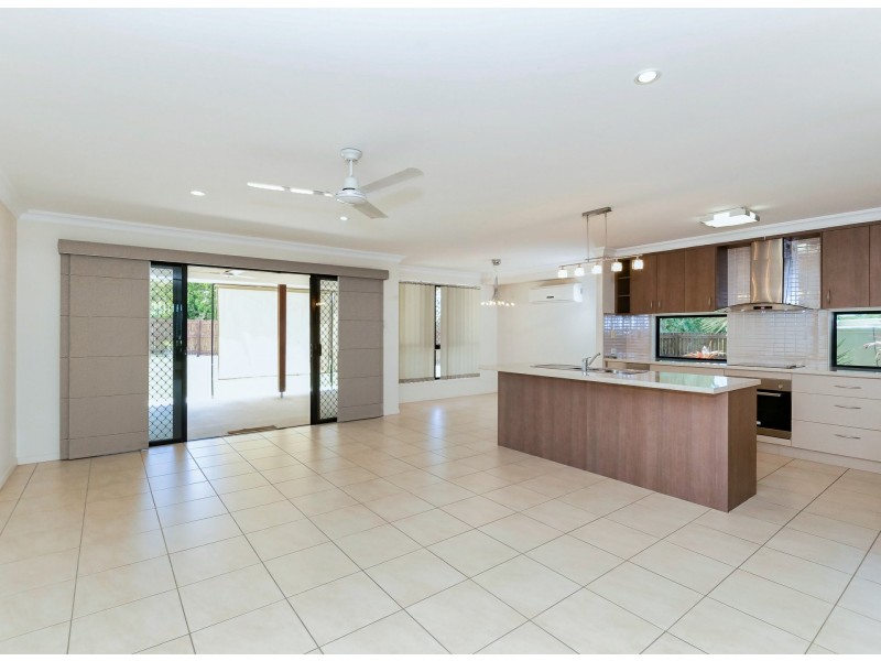 48 Cavella Drive, Glen Eden QLD 4680