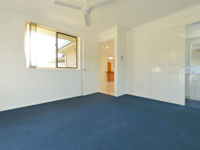76 Col Brown Avenue, Clinton QLD 4680