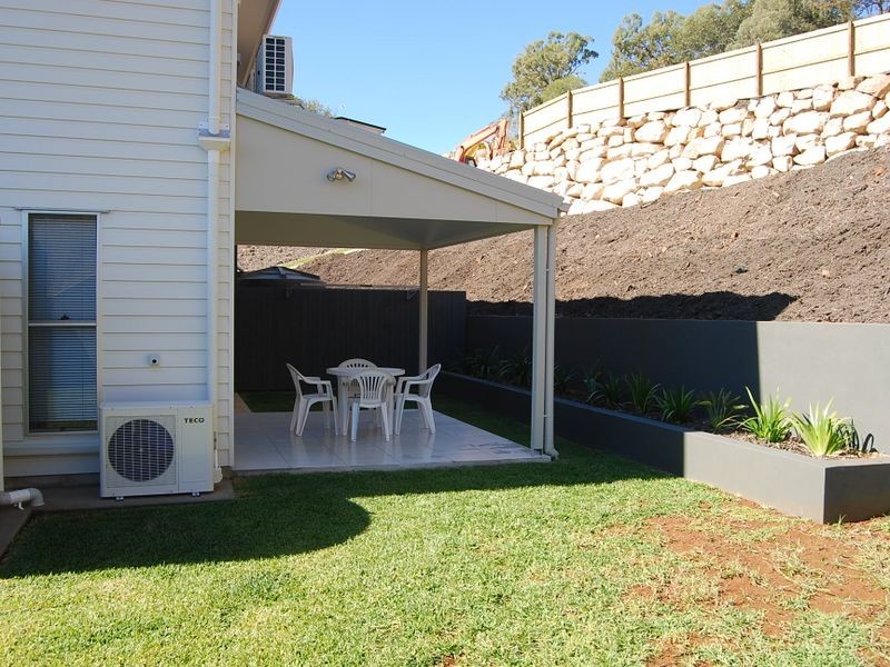 Unit 2/12 Lauren Court, South Gladstone QLD 4680