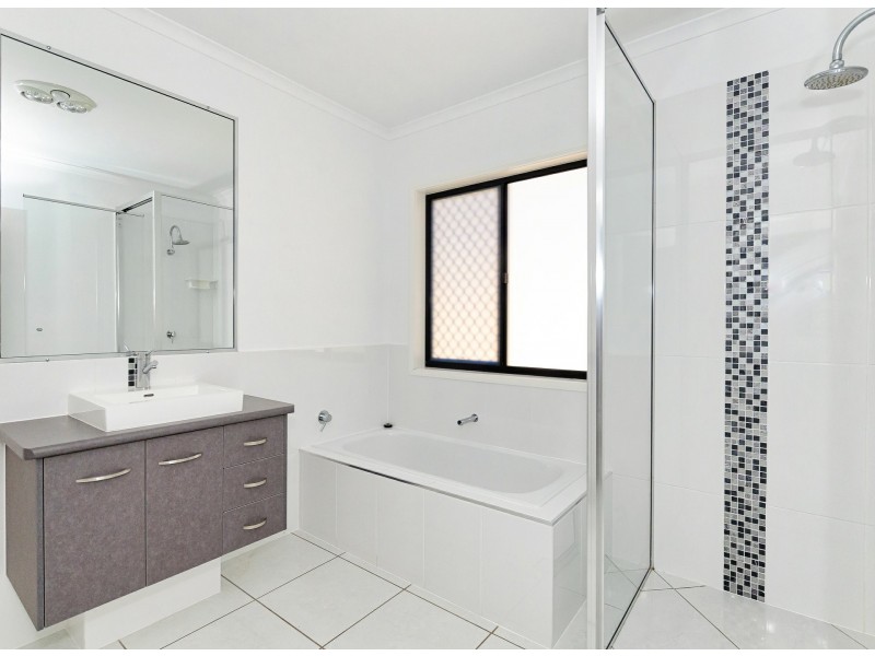 21 Jumbuck Court, Glen Eden QLD 4680