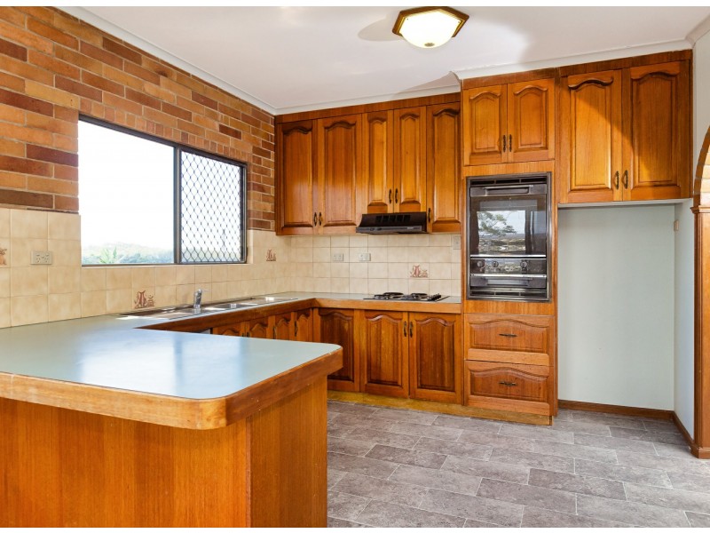 35 Mars Crescent, Telina QLD 4680