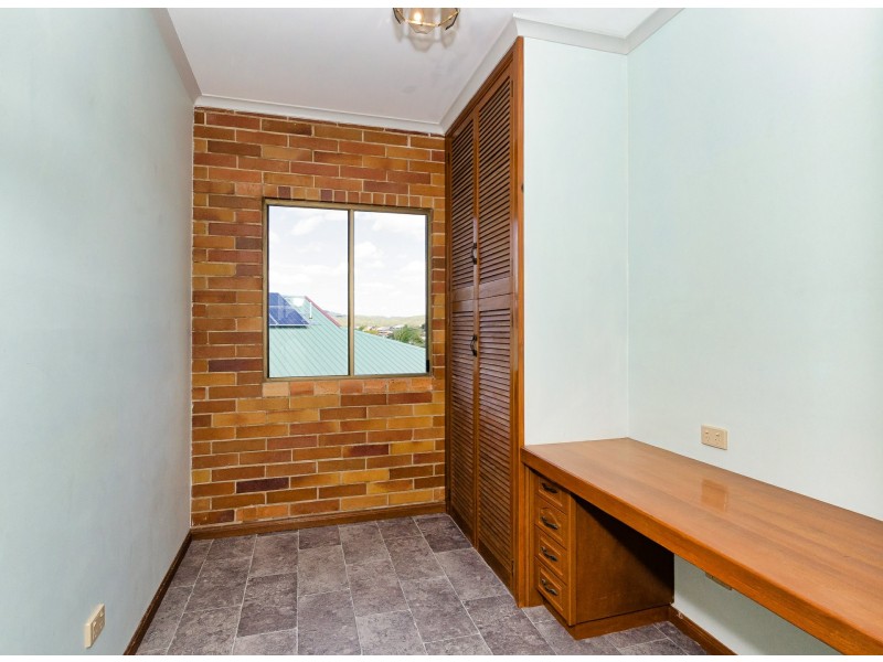 35 Mars Crescent, Telina QLD 4680