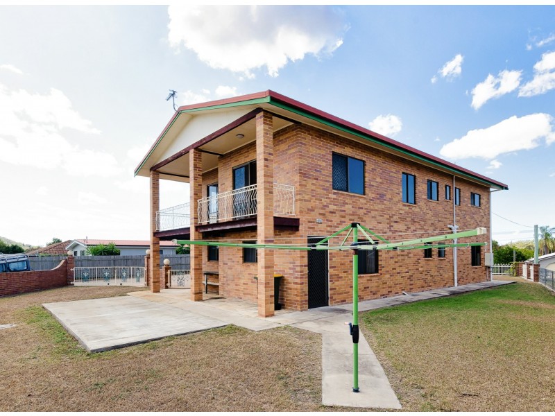 35 Mars Crescent, Telina QLD 4680