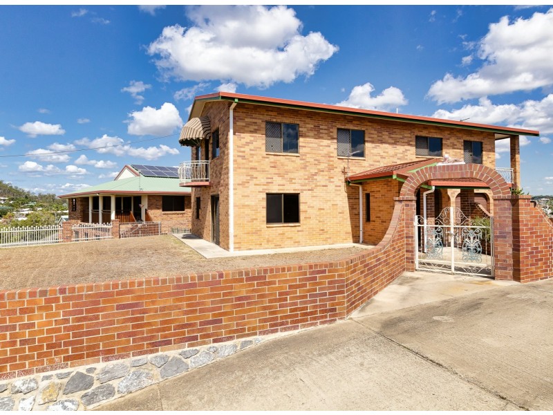 35 Mars Crescent, Telina QLD 4680