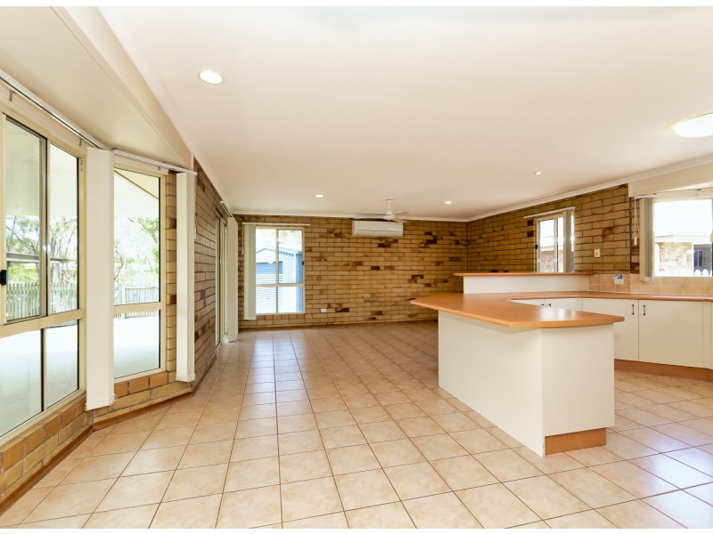 3 St Bees Court, Clinton QLD 4680
