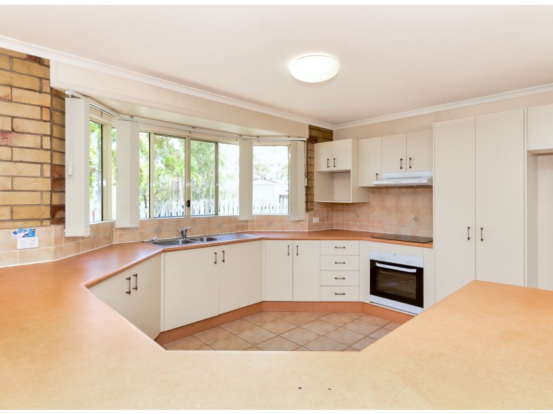 3 St Bees Court, Clinton QLD 4680