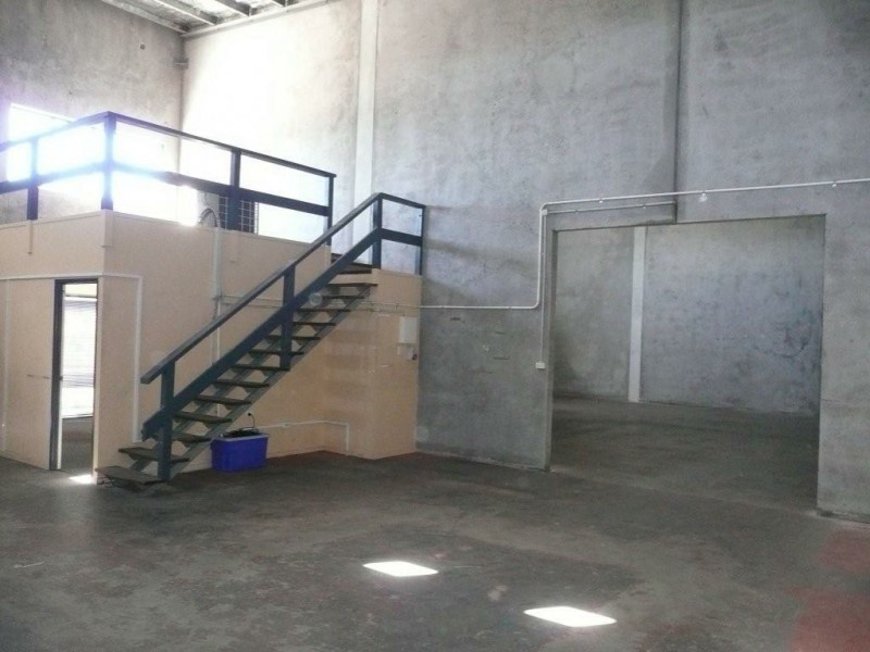 1 and 2/35 Chapple Street, Gladstone QLD 4680