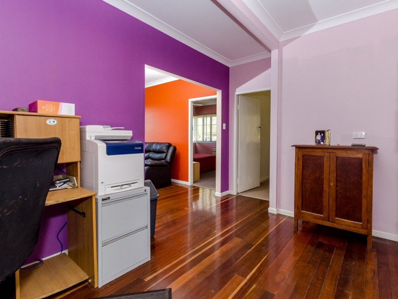 3 Amelia Street, West Gladstone QLD 4680