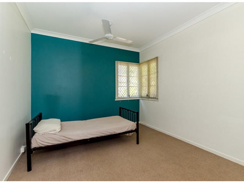 3 Amelia Street, West Gladstone QLD 4680