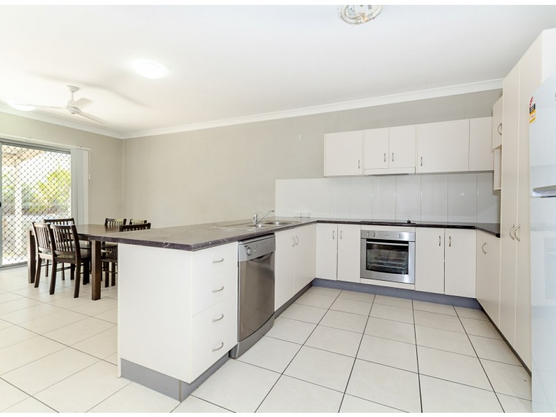 Unit 8/216 Oaka Street, South Gladstone QLD 4680