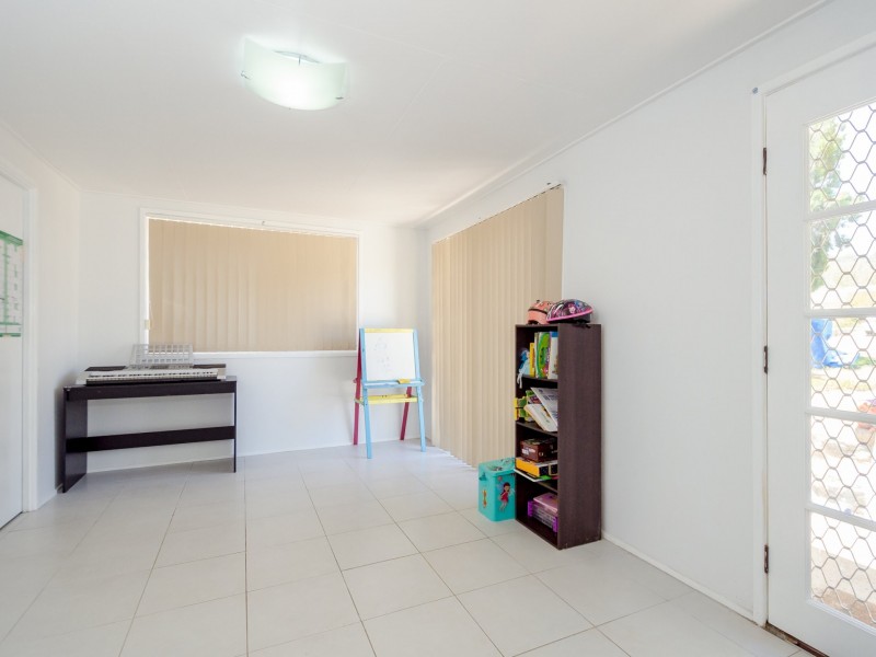 10 Saturn Crescent, Telina QLD 4680