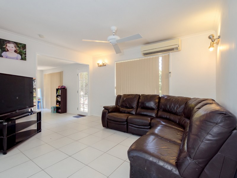 10 Saturn Crescent, Telina QLD 4680