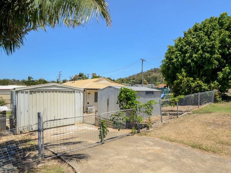 10 Saturn Crescent, Telina QLD 4680