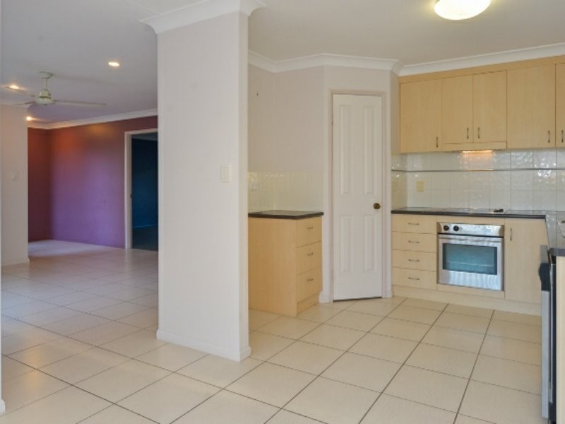 1 Eungella Parade, Clinton QLD 4680