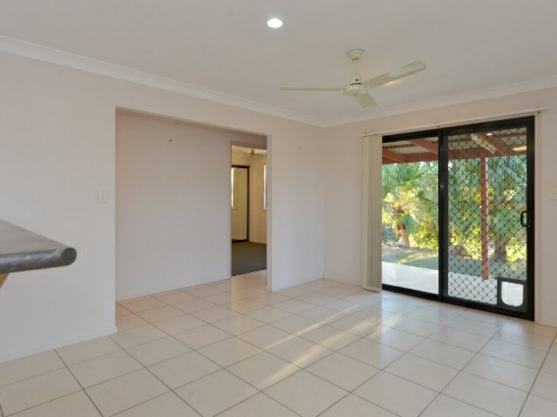 1 Eungella Parade, Clinton QLD 4680