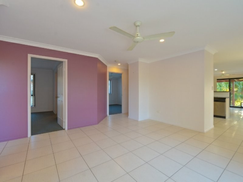 1 Eungella Parade, Clinton QLD 4680