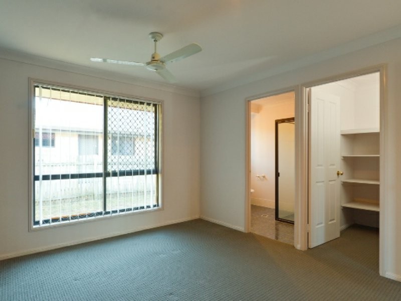 1 Eungella Parade, Clinton QLD 4680