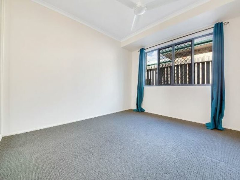 48 Witney Street, Telina QLD 4680