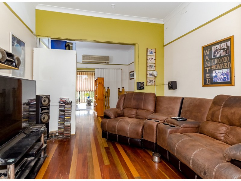 74 Lord Street, Gladstone QLD 4680