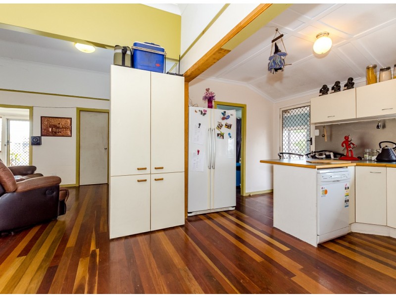 74 Lord Street, Gladstone QLD 4680