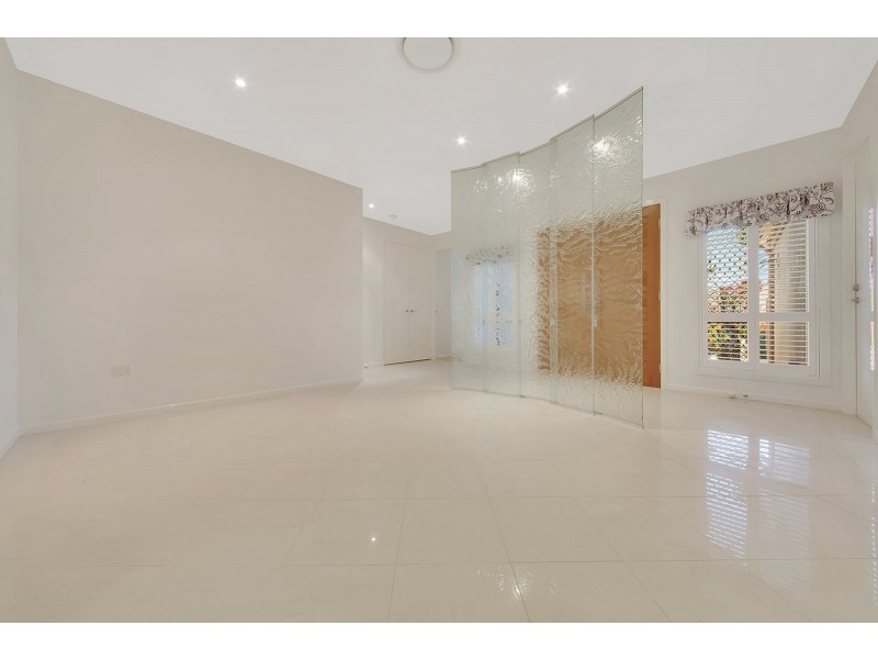 10 Dolphin Terrace, South Gladstone QLD 4680