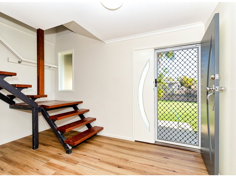 26 Mellefont Street, West Gladstone QLD 4680