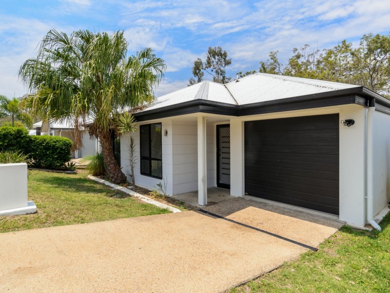 6 Christina Road, Clinton QLD 4680