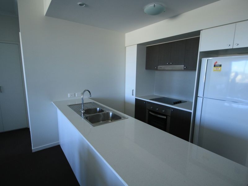 Unit 145/64 Glenlyon Road, Gladstone QLD 4680