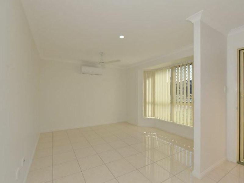 76 Col Brown Avenue, Clinton QLD 4680