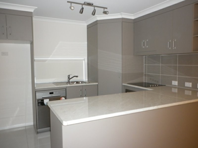 1 Sarah Court, New Auckland QLD 4680