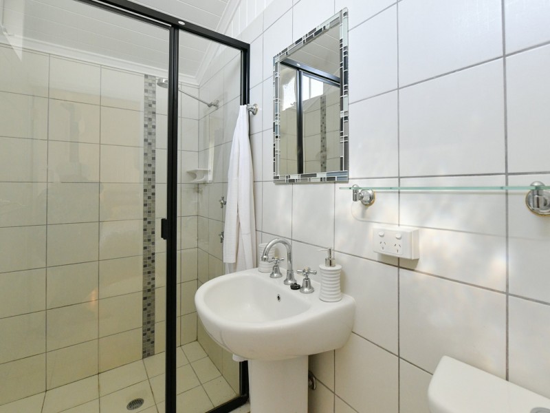 51 Off Lane, Gladstone QLD 4680