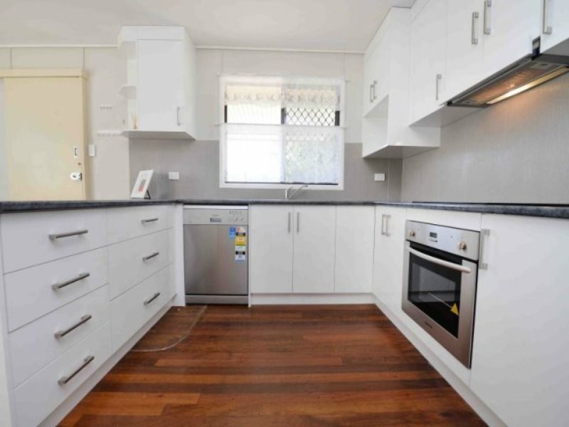 6 Fry Street, West Gladstone QLD 4680